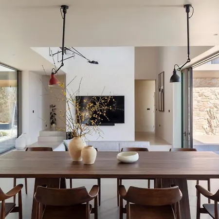 Box By Guide Villa *