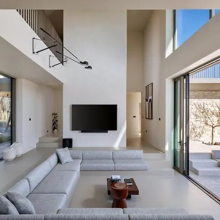 Villa Box By Guide *